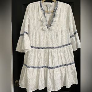 Tommy Bahama white summer dress mid sleeve